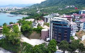 Pentahor Hotel